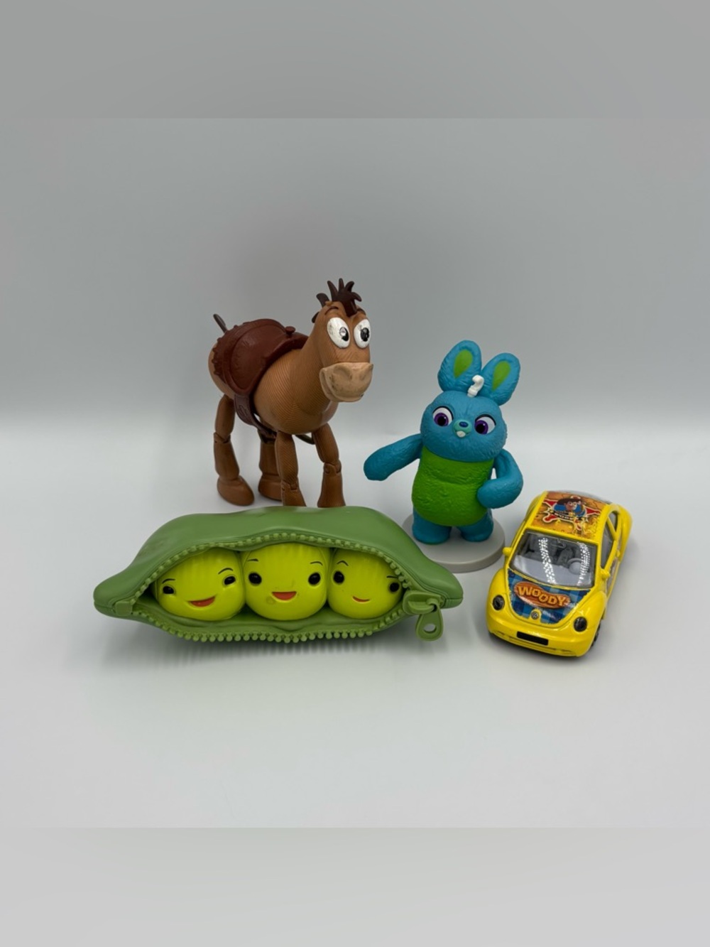RARE Toy Story 3 Toy Lot- Bullseye 3 Peas In A Pod Woodys Yellow Bug Blue Bunny